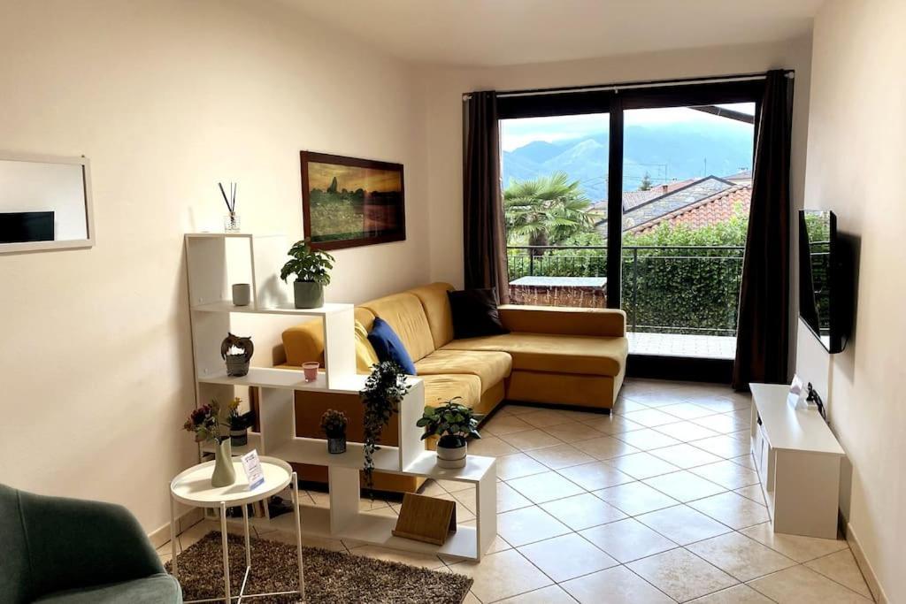 Hygge Holiday House Luino Ngoại thất bức ảnh
